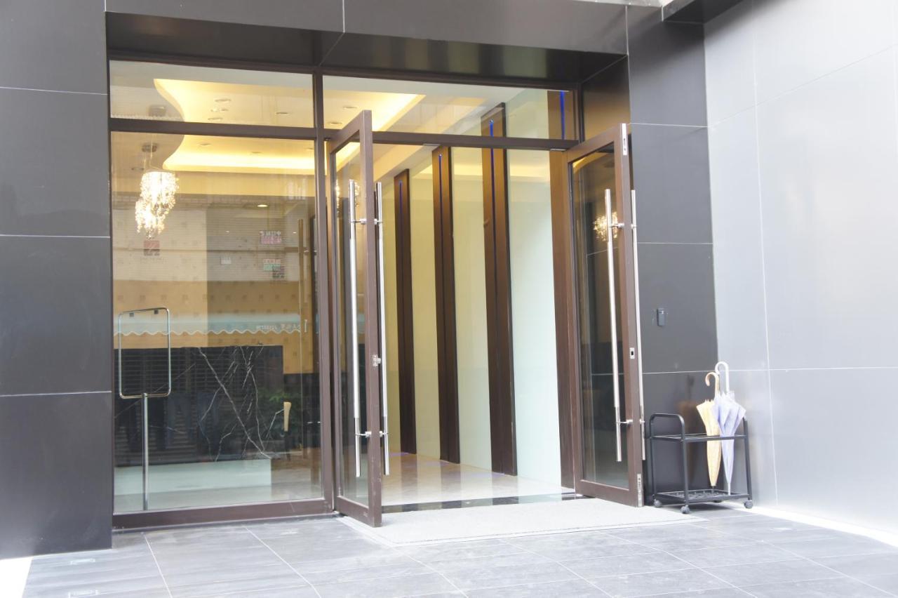 Bonjour Hotel Taichung Exterior photo
